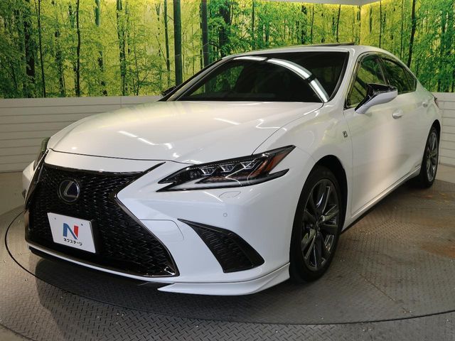TOYOTA LEXUS ES300h 2019