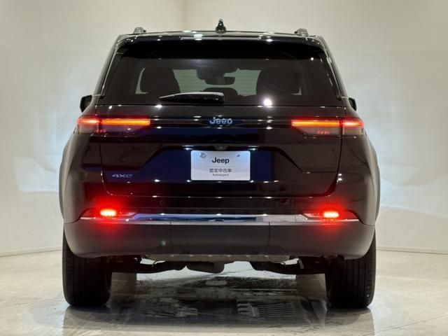 JEEP JEEP GRAND CHEROKEE 2023