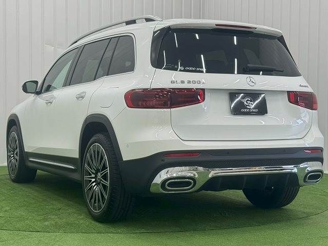 MERCEDES BENZ MERCEDES BENZ GLB 2024