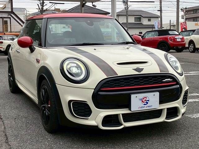 BMW MINI 2018