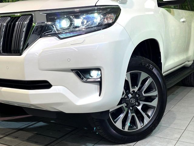 TOYOTA LANDCRUISER PRADO 2022
