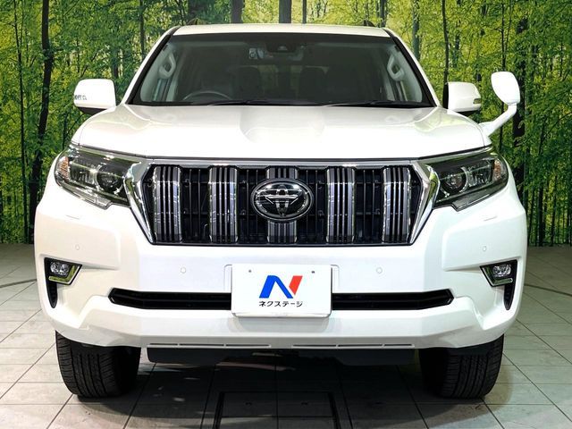 TOYOTA LANDCRUISER PRADO 2022