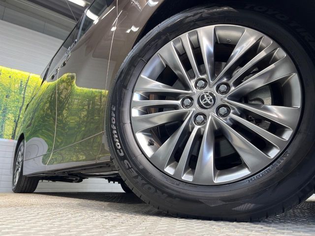 TOYOTA ALPHARD hybrid 2024