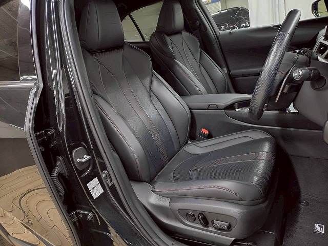 TOYOTA LEXUS UX250h 2023