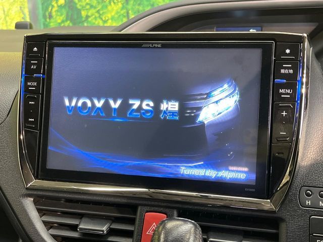 TOYOTA VOXY 2015