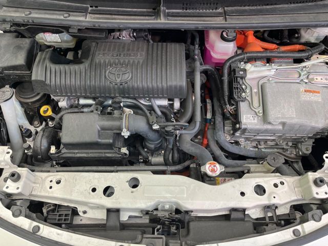 TOYOTA SIENTA HYBRID 2022