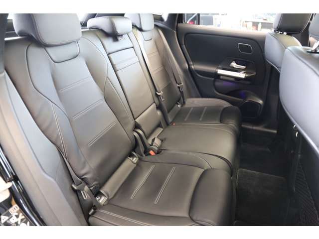 MERCEDES BENZ MERCEDES BENZ GLA class 2025