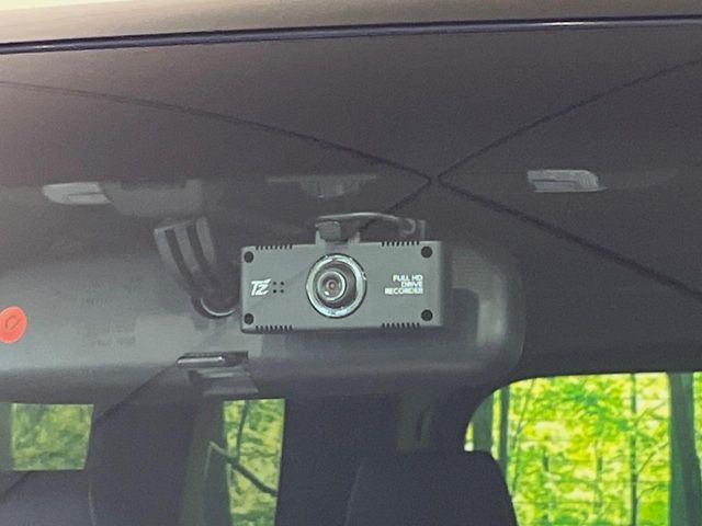 TOYOTA VELLFIRE 2016