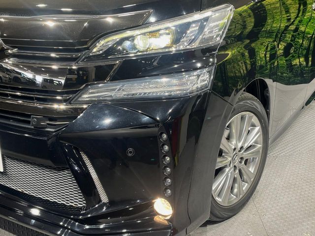 TOYOTA VELLFIRE 2016
