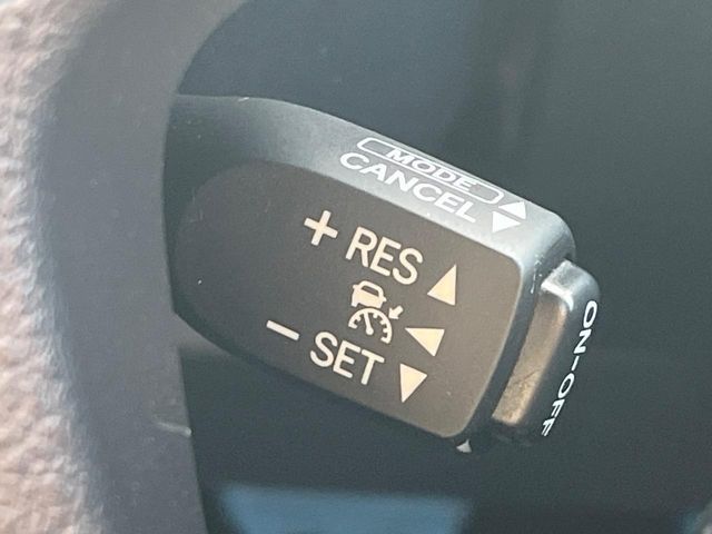 TOYOTA VELLFIRE 2016