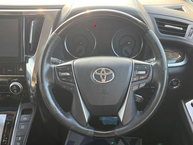 TOYOTA VELLFIRE 2016
