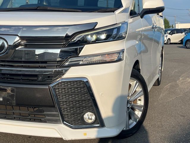 TOYOTA VELLFIRE 2016