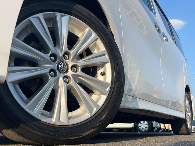 TOYOTA VELLFIRE 2016