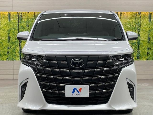 TOYOTA ALPHARD 2024