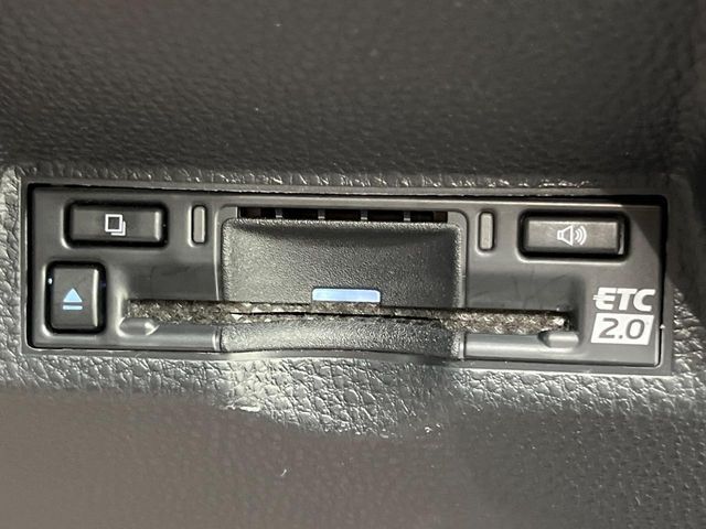 TOYOTA YARIS CROSS 2025