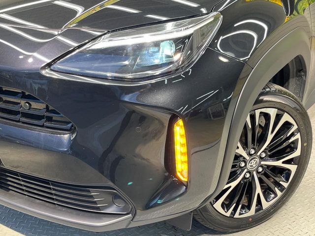 TOYOTA YARIS CROSS 2025