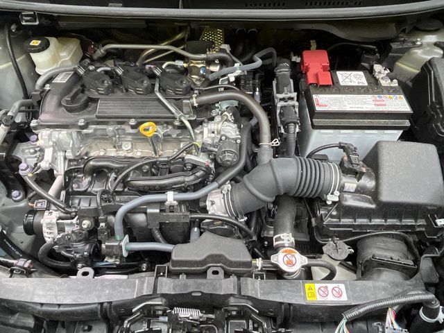 TOYOTA YARIS CROSS 2025