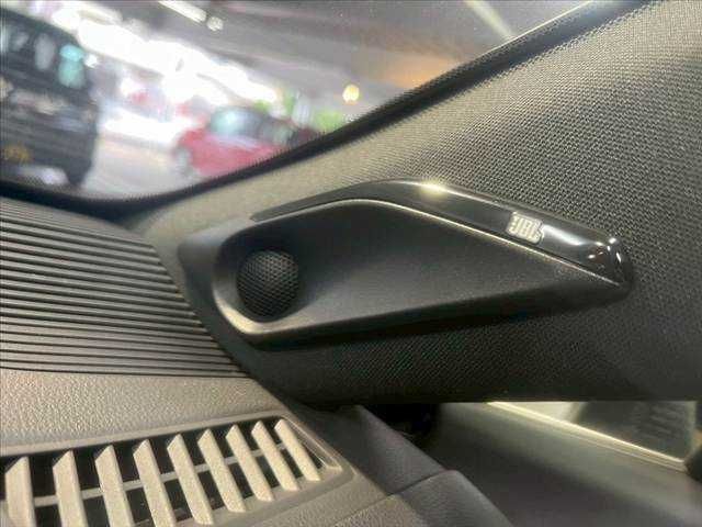 TOYOTA HARRIER HYBRID 2023