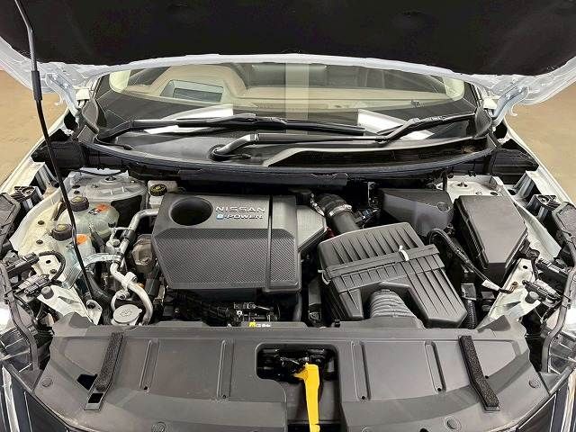 NISSAN X-TRAIL HYBRID 4WD 2024