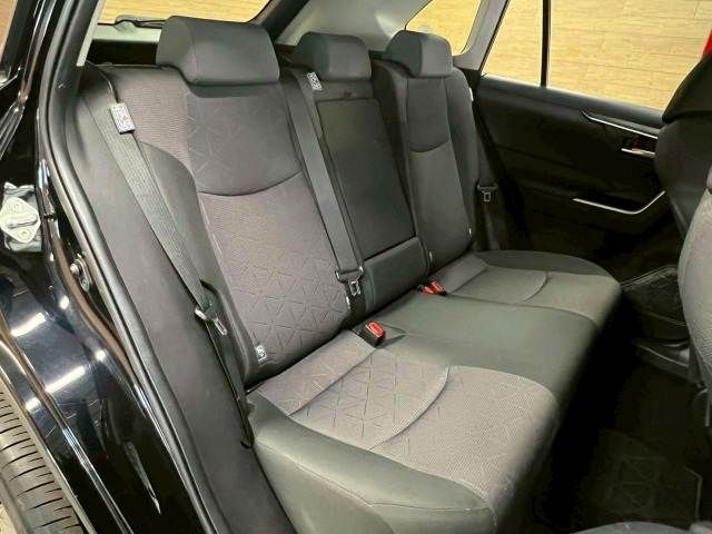 TOYOTA RAV4 2WD 2019