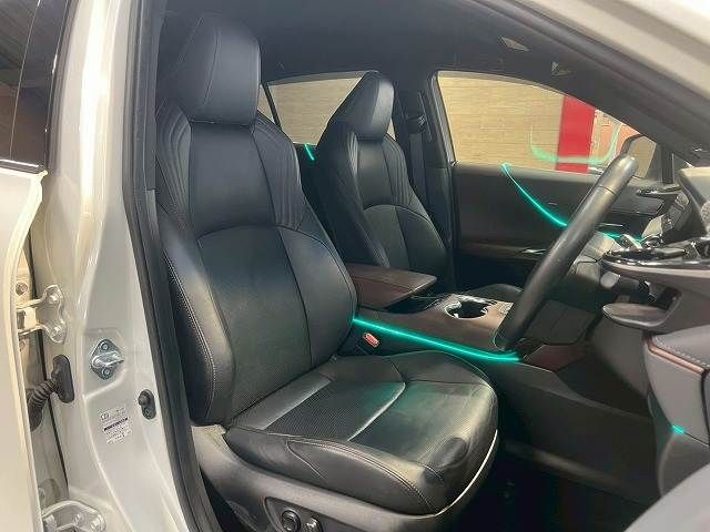 TOYOTA HARRIER HYBRID 2021