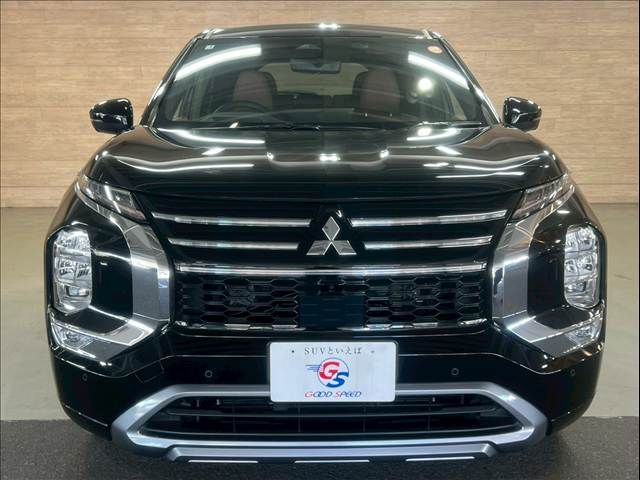 MITSUBISHI OUTLANDER PHEV 2025