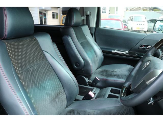 TOYOTA VELLFIRE 2014