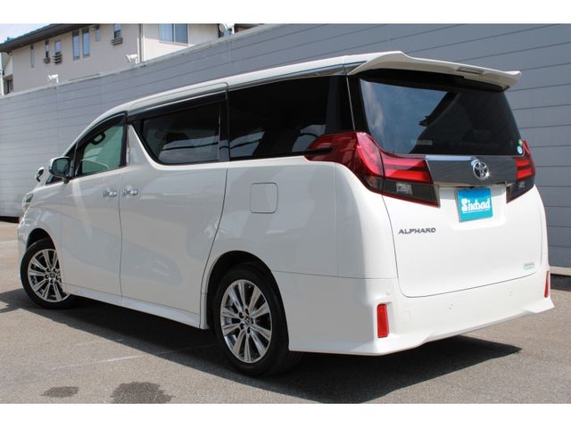 TOYOTA ALPHARD 2017