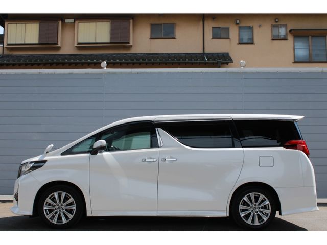 TOYOTA ALPHARD 2017