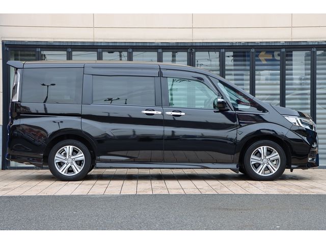 HONDA STEPWAGON e:HEV SPADA 2021