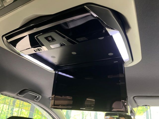 TOYOTA VOXY HYBRID 2020