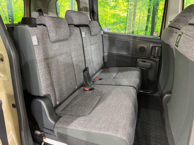 TOYOTA SIENTA HYBRID 2025