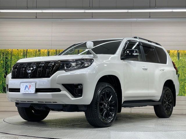 TOYOTA LANDCRUISER PRADO 2022