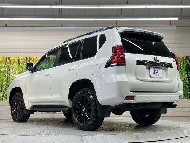 TOYOTA LANDCRUISER PRADO 2022
