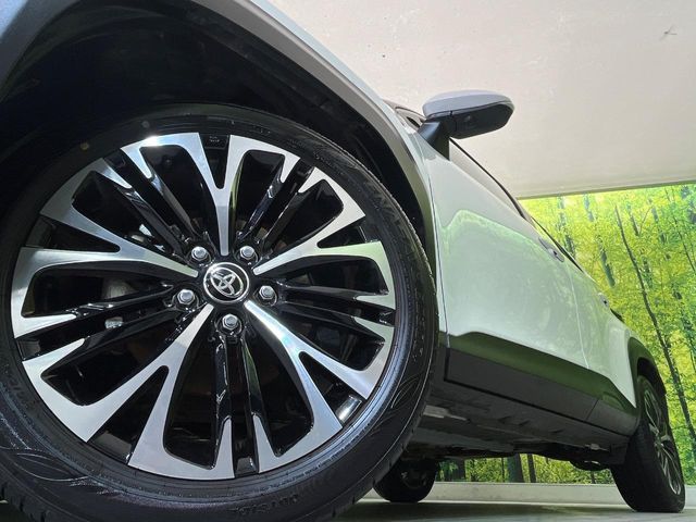 TOYOTA YARIS CROSS 2025