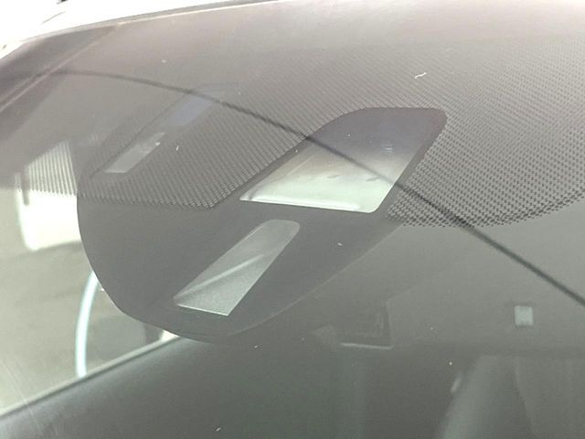 HONDA VEZEL HYBRID 2014