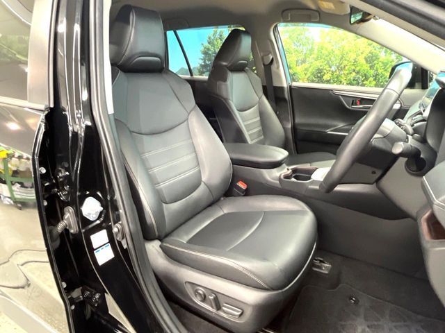 TOYOTA RAV4 4WD 2020