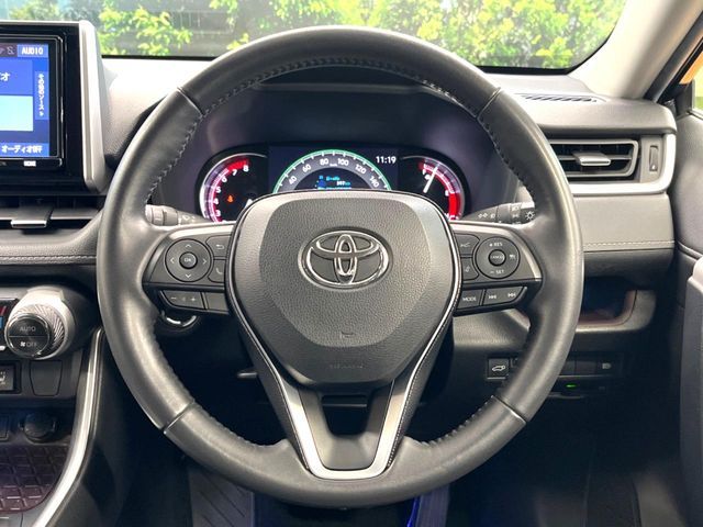 TOYOTA RAV4 4WD 2020