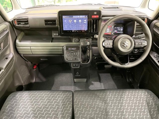 SUZUKI Spacia GEAR 2024