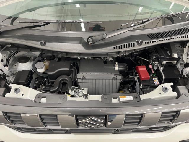 SUZUKI Spacia GEAR 2024