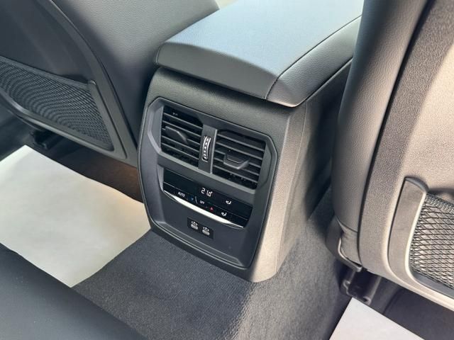 BMW BMW 3series sedan 2022