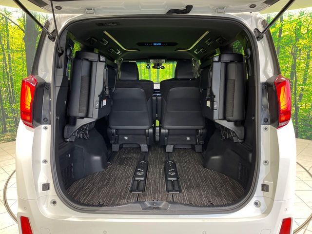 TOYOTA ALPHARD 4WD 2021