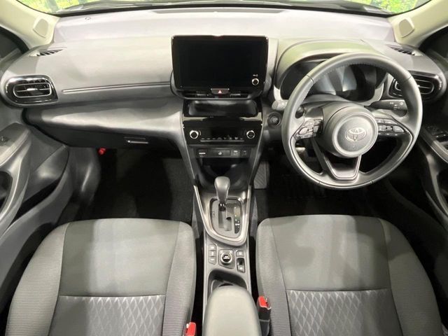 TOYOTA YARIS CROSS 2025