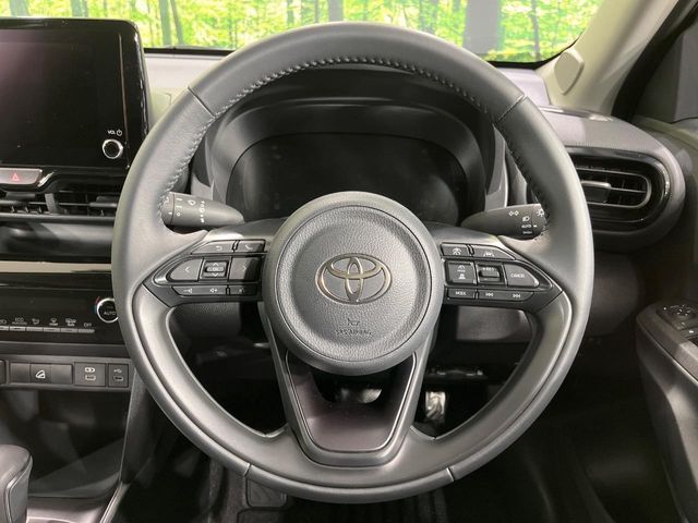 TOYOTA YARIS CROSS 2025