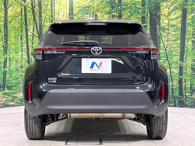 TOYOTA YARIS CROSS 2025