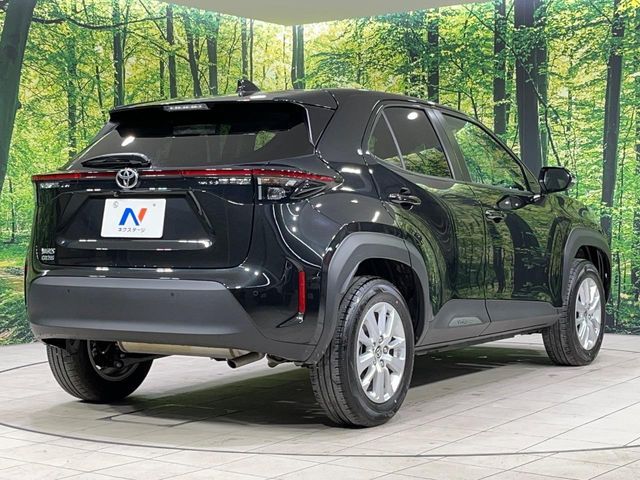 TOYOTA YARIS CROSS 2025