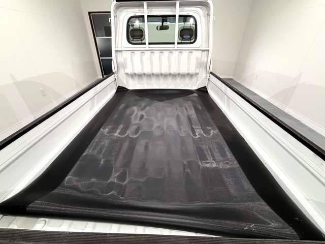 DAIHATSU HIJET truck 4WD 2003