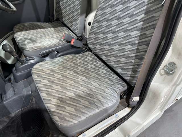 DAIHATSU HIJET truck 4WD 2003