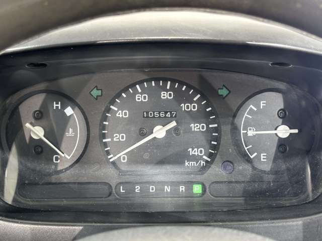 DAIHATSU HIJET truck 4WD 2003