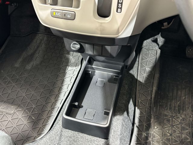 DAIHATSU MIRA e:S 4WD 2017